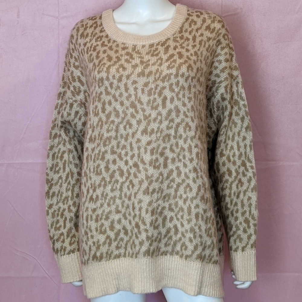 Jessica Simpson Kenna Neutral Beige Leopard Print Sweater size 3X